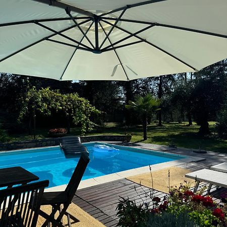 Apartment In Villa La Carruba Rivergaro Luaran gambar
