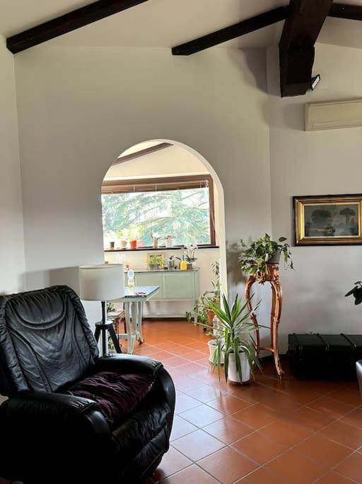 Apartment In Villa La Carruba Rivergaro Luaran gambar