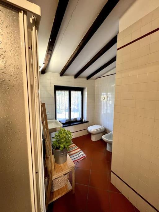 Apartment In Villa La Carruba Rivergaro Luaran gambar